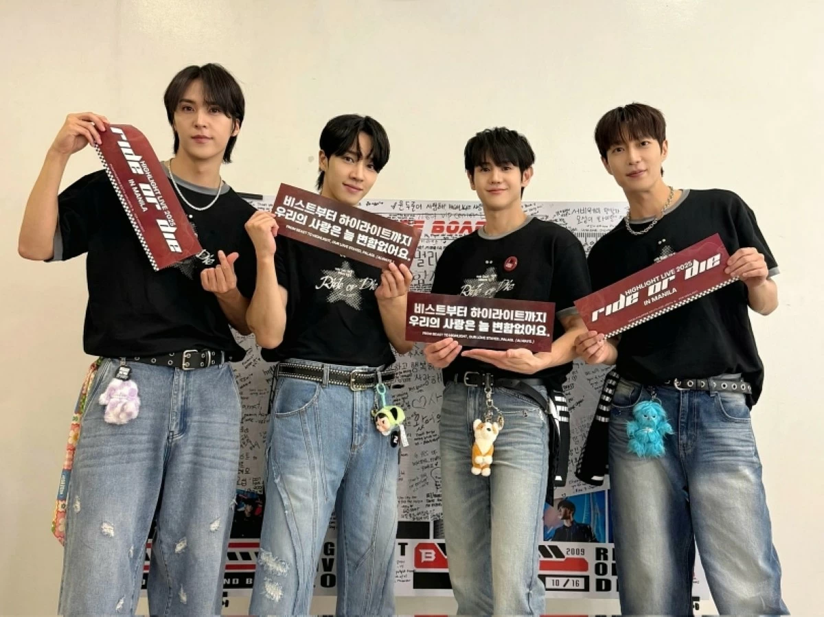 K-pop boy band Highlight members (from left) Dong-woon, Gi-kwang, Yoseob and Doo-joon at their 