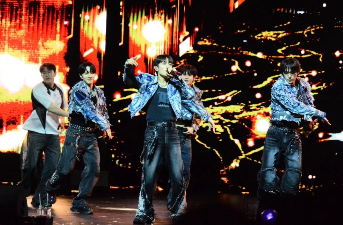 K-pop boy band Highlight performing at their 