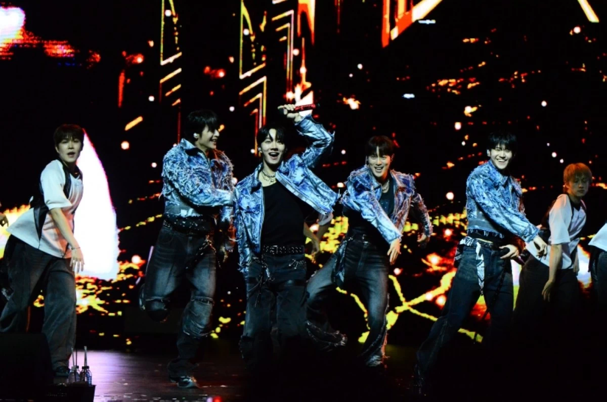 K-pop boy band Highlight performing at their 