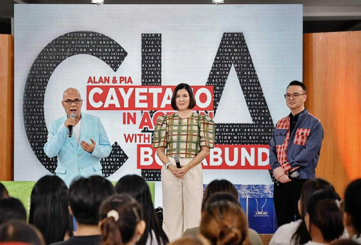 CIA with BA. From left: King of Talk Boy Abunda, Senator Pia Cayetano, and Senator. Alan Peter Cayetano