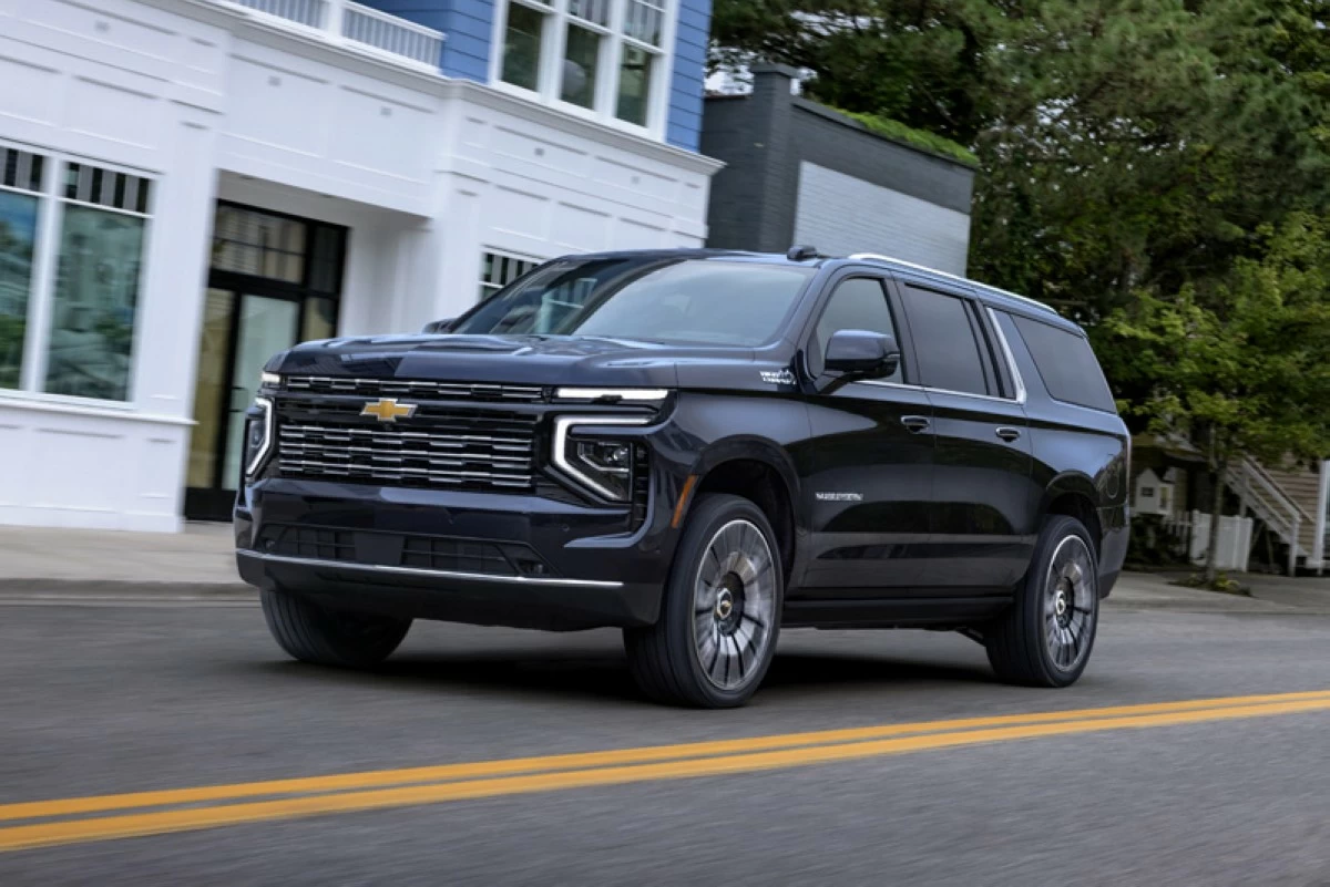 2025 Suburban High Country