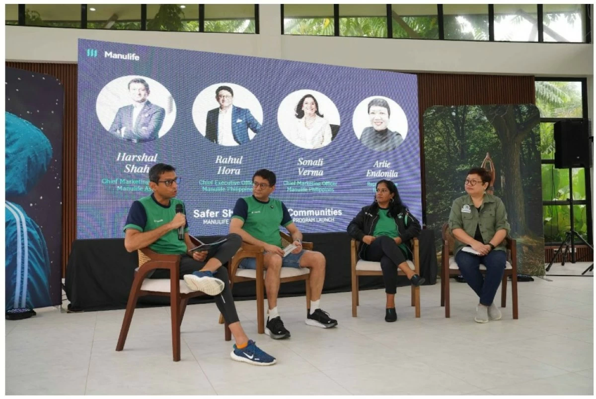 L-R: Harshal Shah (Manulife Asia Chief Marketing and Experience Design Officer); Rahul Hora (Manulife Philippines President and Chief Executive Officer); Sonali Verma (Manulife Philippines Chief Marketing Officer); Arlie Endonila (Haribon Foundation Chief Operating Officer)