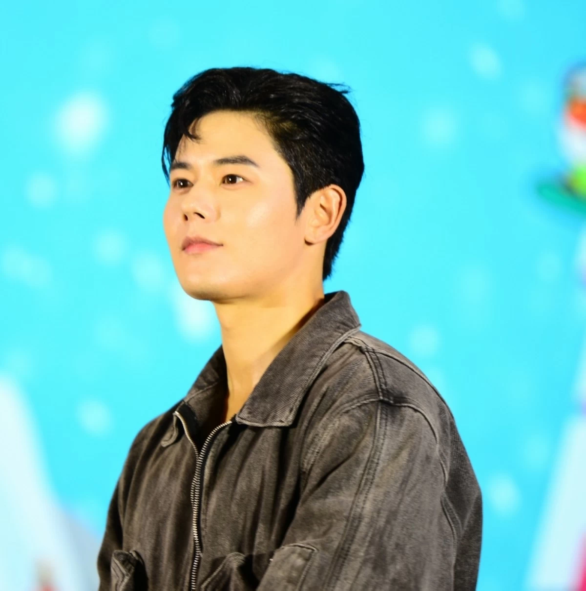 Kim Dongjun (Jonathan Hicap)