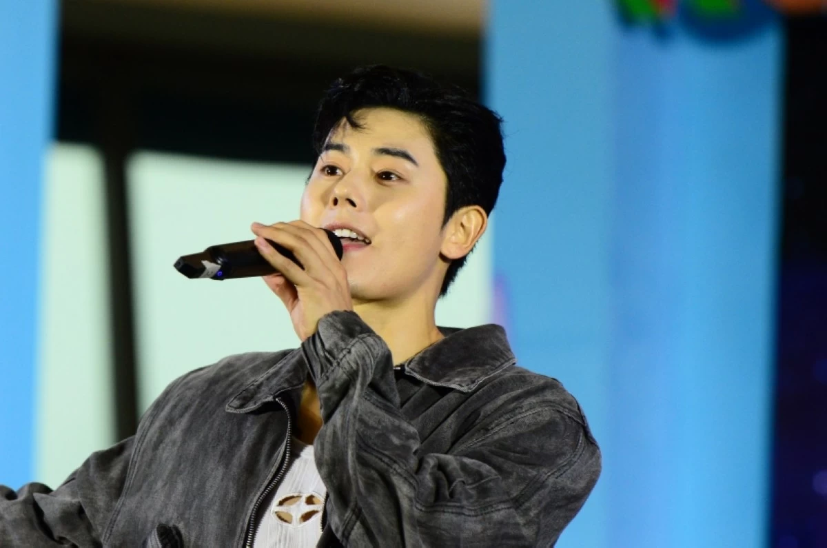 Kim Dongjun (Jonathan Hicap)