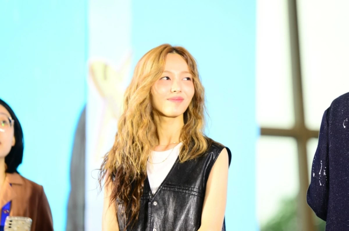 Sunye (Jonathan Hicap) 