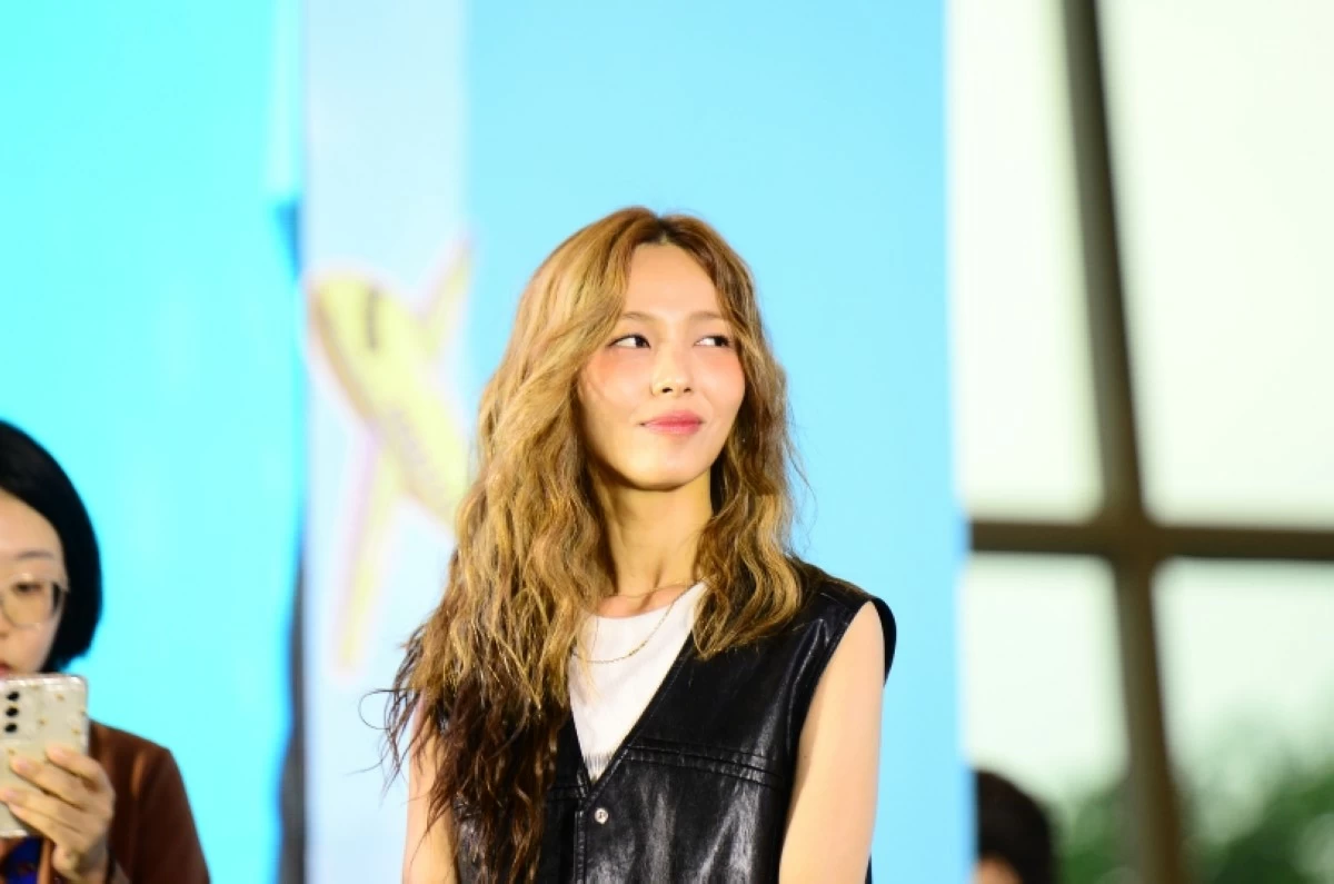 Sunye (Jonathan Hicap) 