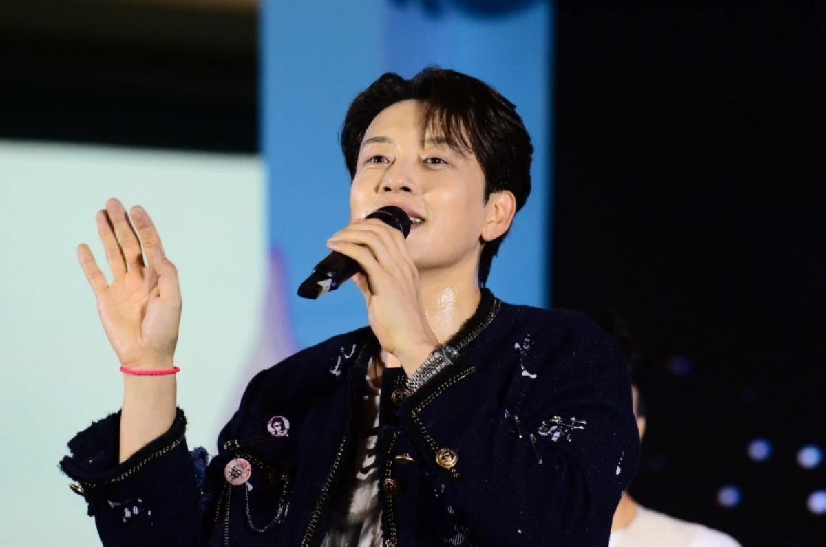 Se7en (Jonathan Hicap)