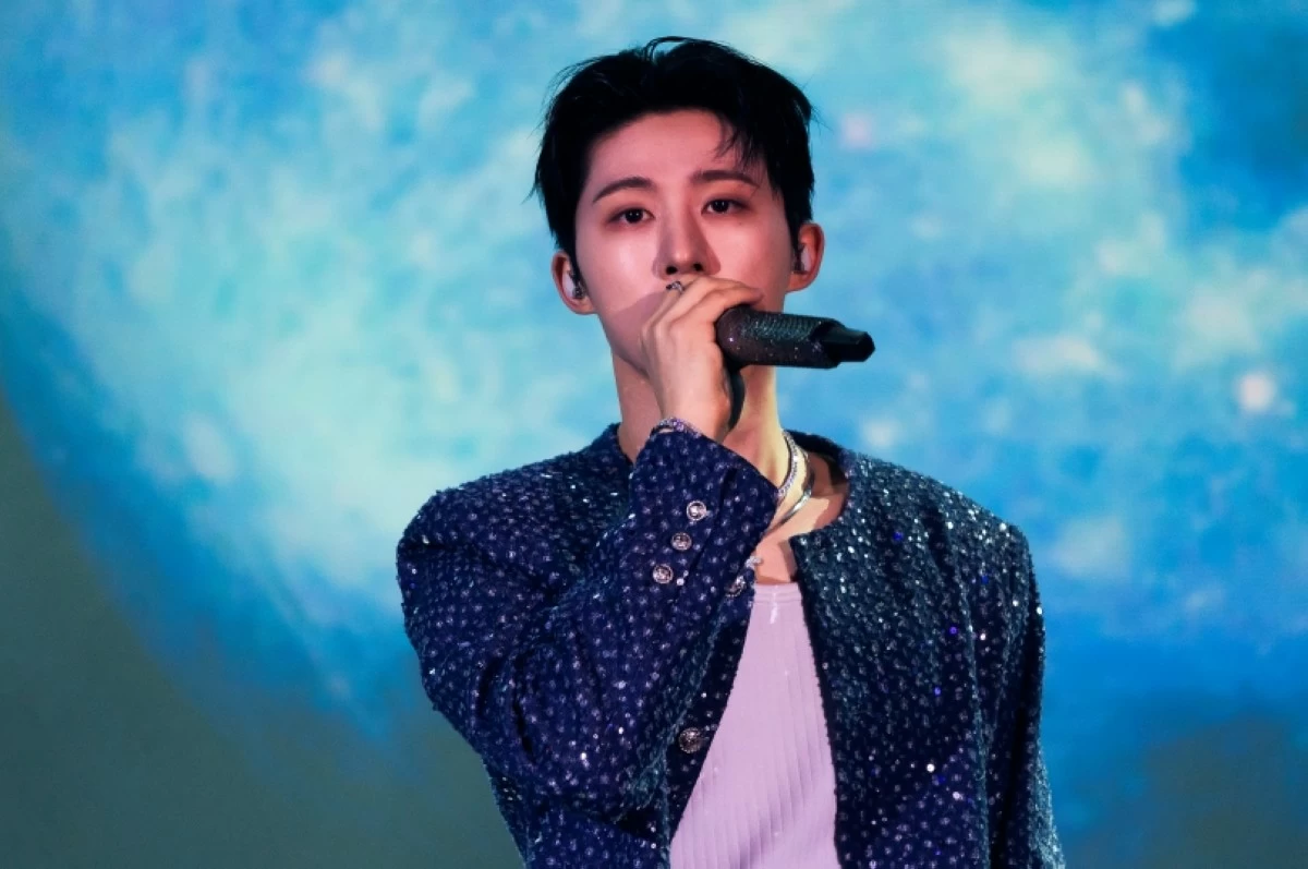 B.I performing at his “The Last Parade Tour in Manila” on Aug. 30 at the SM North EDSA Skydome (Photo courtesy of Diadema Paiso)