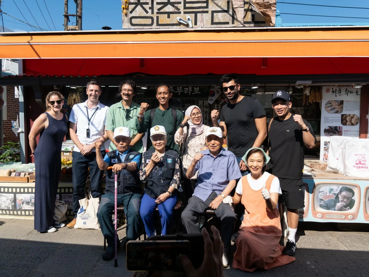 GROUP PHOTO with the defectors