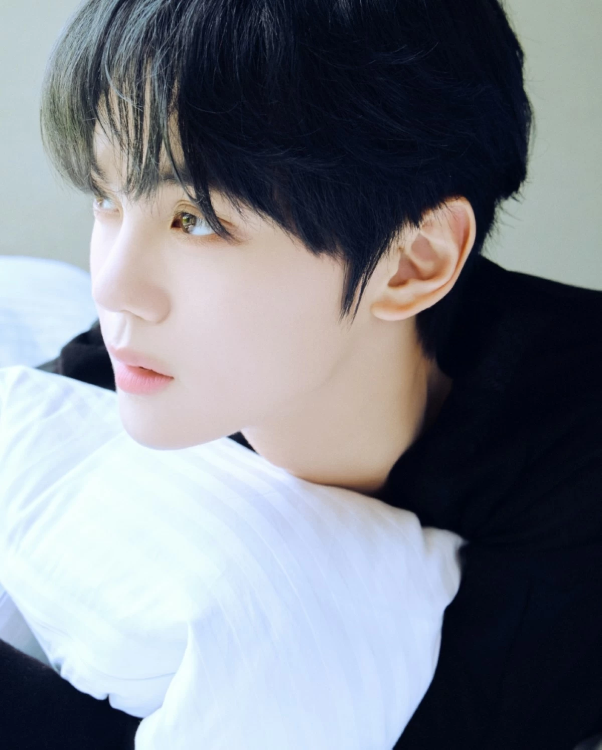 Zerobaseone (WakeOne)