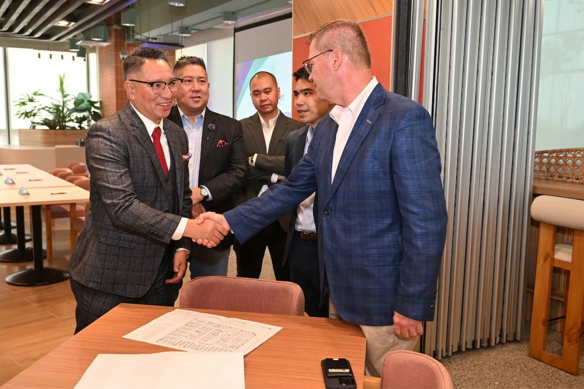 Contract signing marks Tenet Healthcare’s move to GBF Center 2.