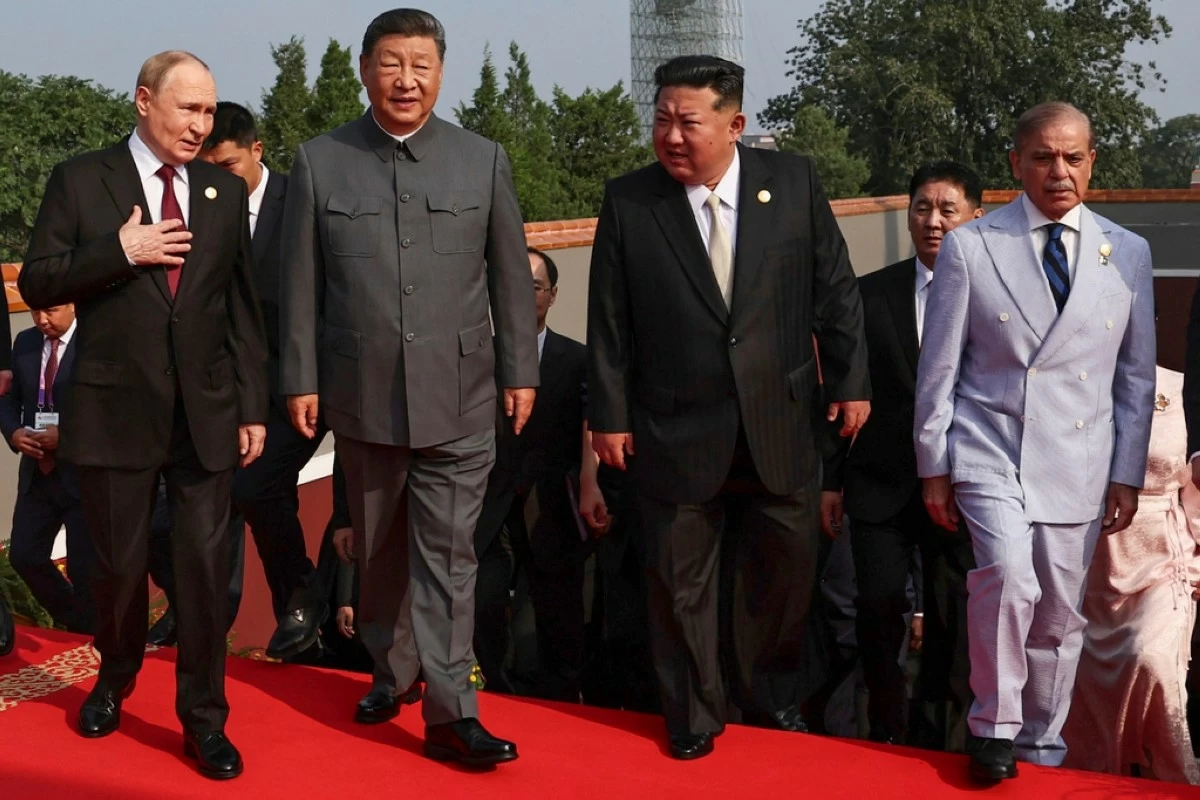 From left, Russian President Vladimir Putin, Chinese President Xi Jinping, North Korean leader Kim Jong Un and Pakistani Prime Minister Shehbaz Sharif arrive at a military parade to commemorate the 80th anniversary of Japan's World War II surrender held in front of Tiananmen Gate in Beijing, China, Wednesday, Sept. 3, 2025. (Alexander Kazakov, Sputnik, Kremlin Pool Photo via AP)