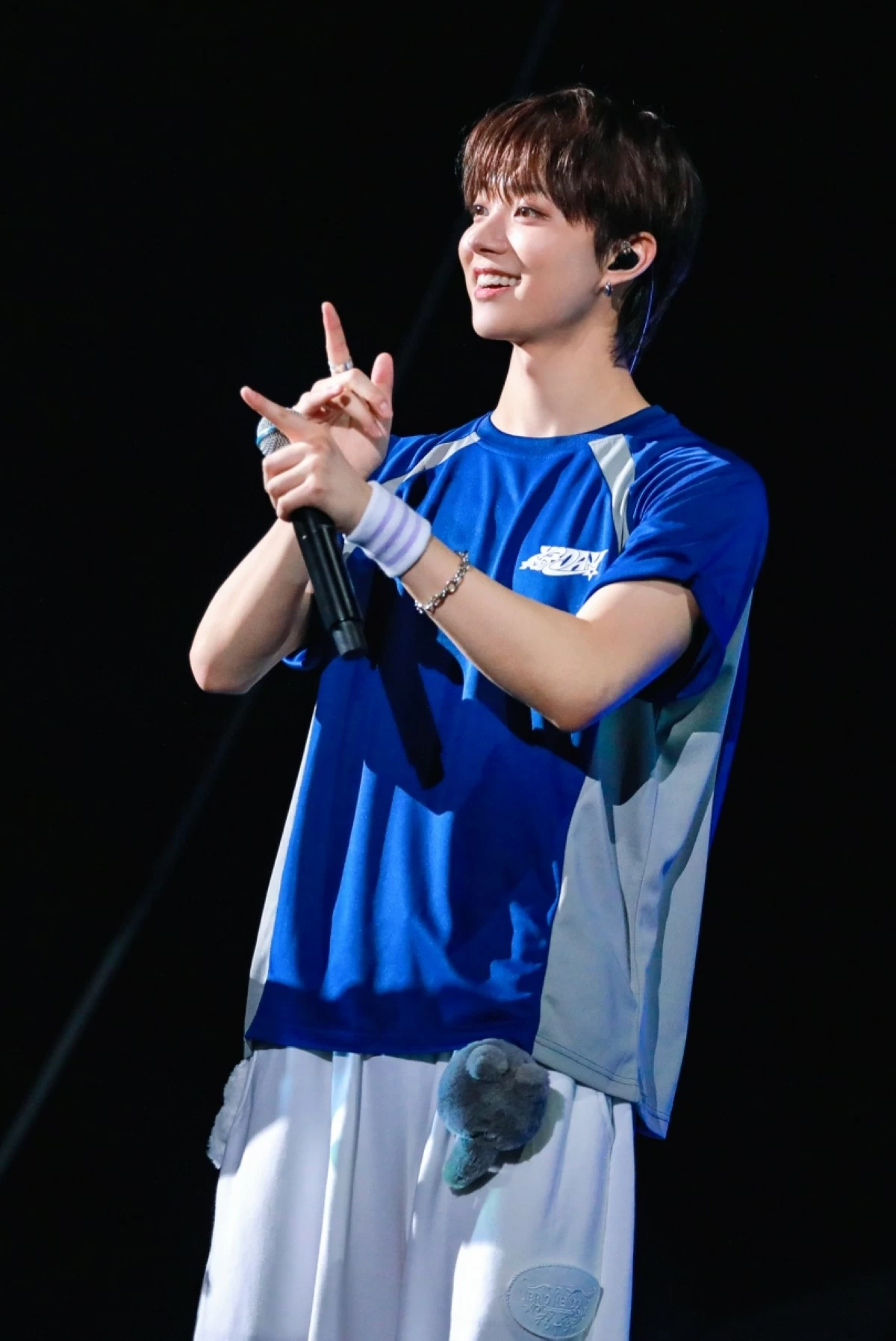 &Team's EJ (YX Labels)