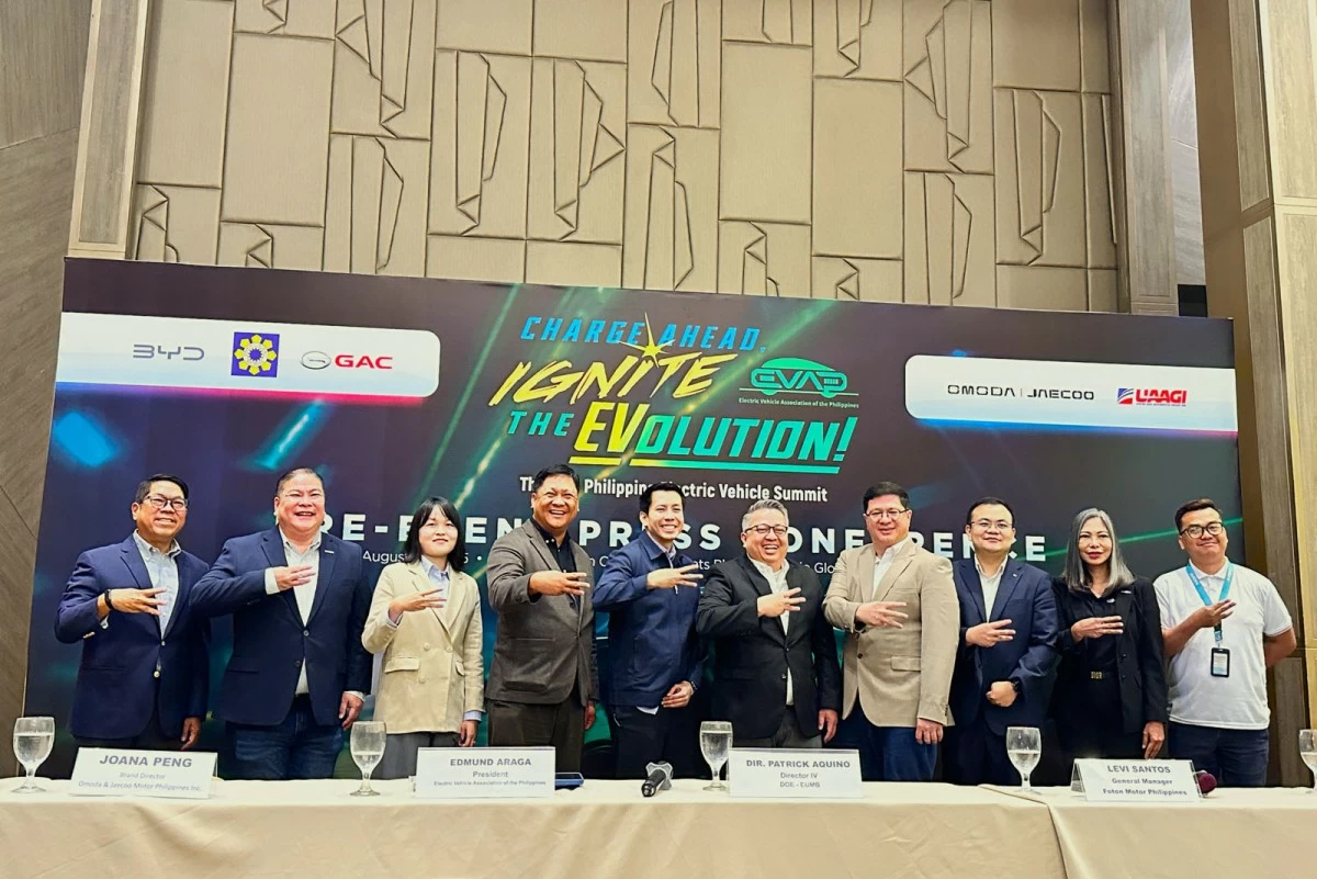 Leaders from EVAP, BYD Cars Philippines, Omoda & Jaecoo Motor Philippines Inc., the Department of Energy, Foton Motor Philippines, UAAGI, and GAC Dangdang gathered today at the pre-event press conference of the 13th Philippine Electric Vehicle Summit in BGC, Taguig. With EV adoption in the country tripling in 2024 and charging stations set to expand nationwide under the Comprehensive Roadmap for the Electric Vehicle Industry (CREVI), the presscon highlighted the sector’s unstoppable momentum. Stakeholders reaffirmed their collective drive to “Charge Ahead and Ignite the EVolution” as the Philippines accelerates toward sustainable mobility.