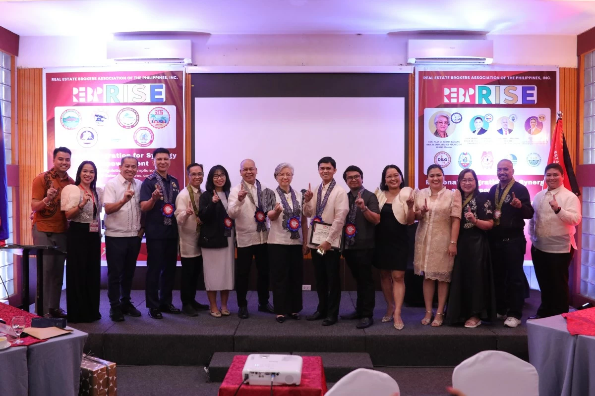 
OFFICIALS and members pose as the Real Estate Brokers Association of the Philippines (REBAP), a professional organization of licensed real estate service practitioners with 52 chapters nationwide,  holds the first Regional Integration for Synergy and Empowerment Summit (RISE 4A) at the Paseo Premiere Hotel in Laguna on Saturday, Aug. 30. 
