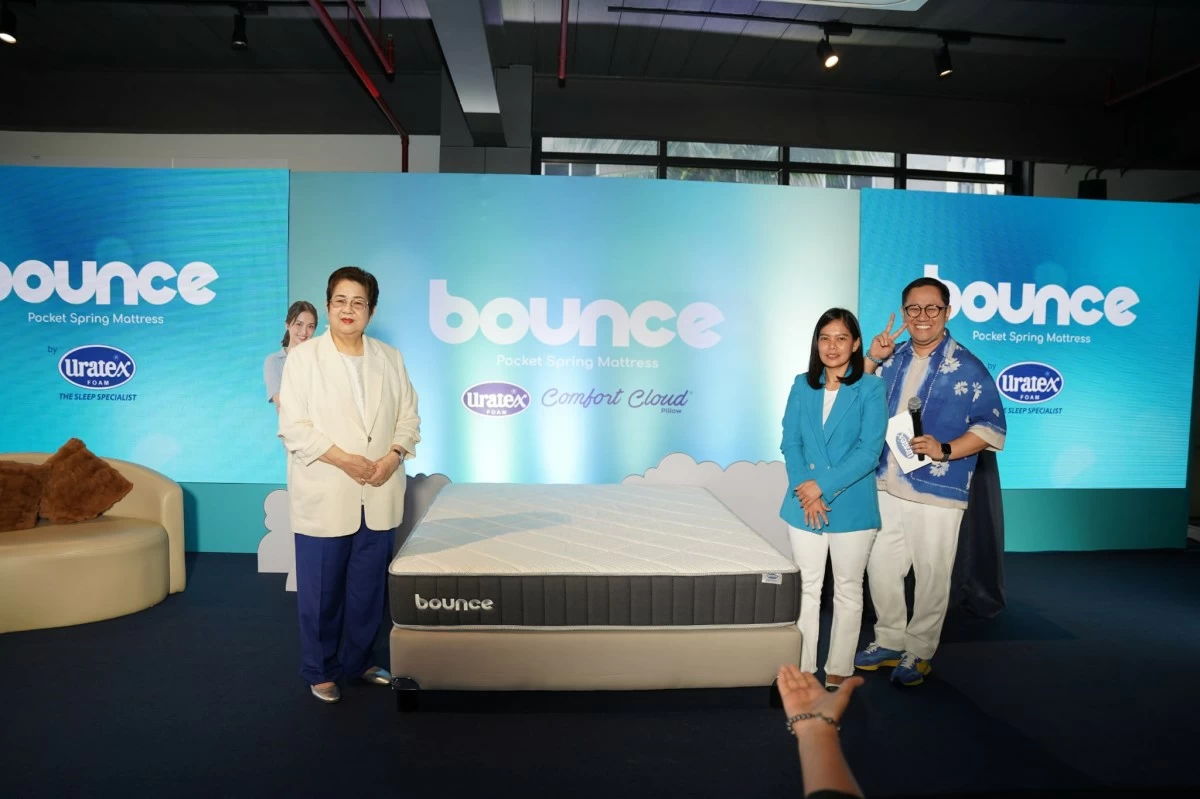 Naty Cheng, president of Uratex, Vanelyn Destar, brand marketing executive, and Betong Sumaya