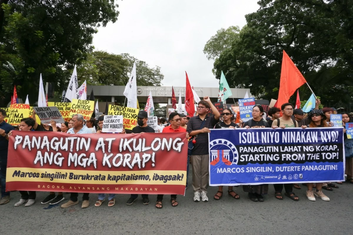Various militant groups under the Bagong Alyansang Makabayan (BAYAN) troop to the House of Representatives on Friday, September 5, 2025 to protest failed flood control projects of the government contracted by private companies in time for the House of Representatives budget deliberation of the Department of Public Works and Highways. (Santi San Juan)