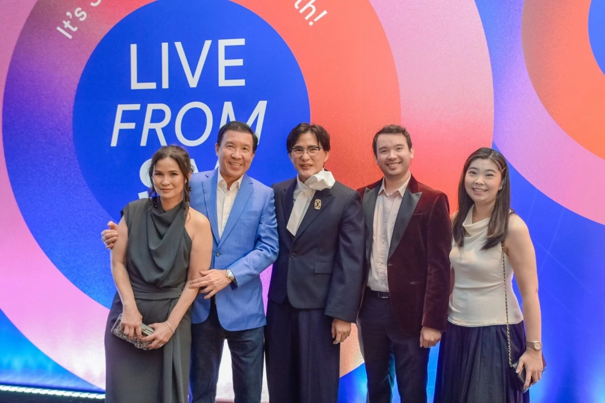 Mitch So, Romy Sia, Steven Tan, Sean Sia, and Fritzie Lee