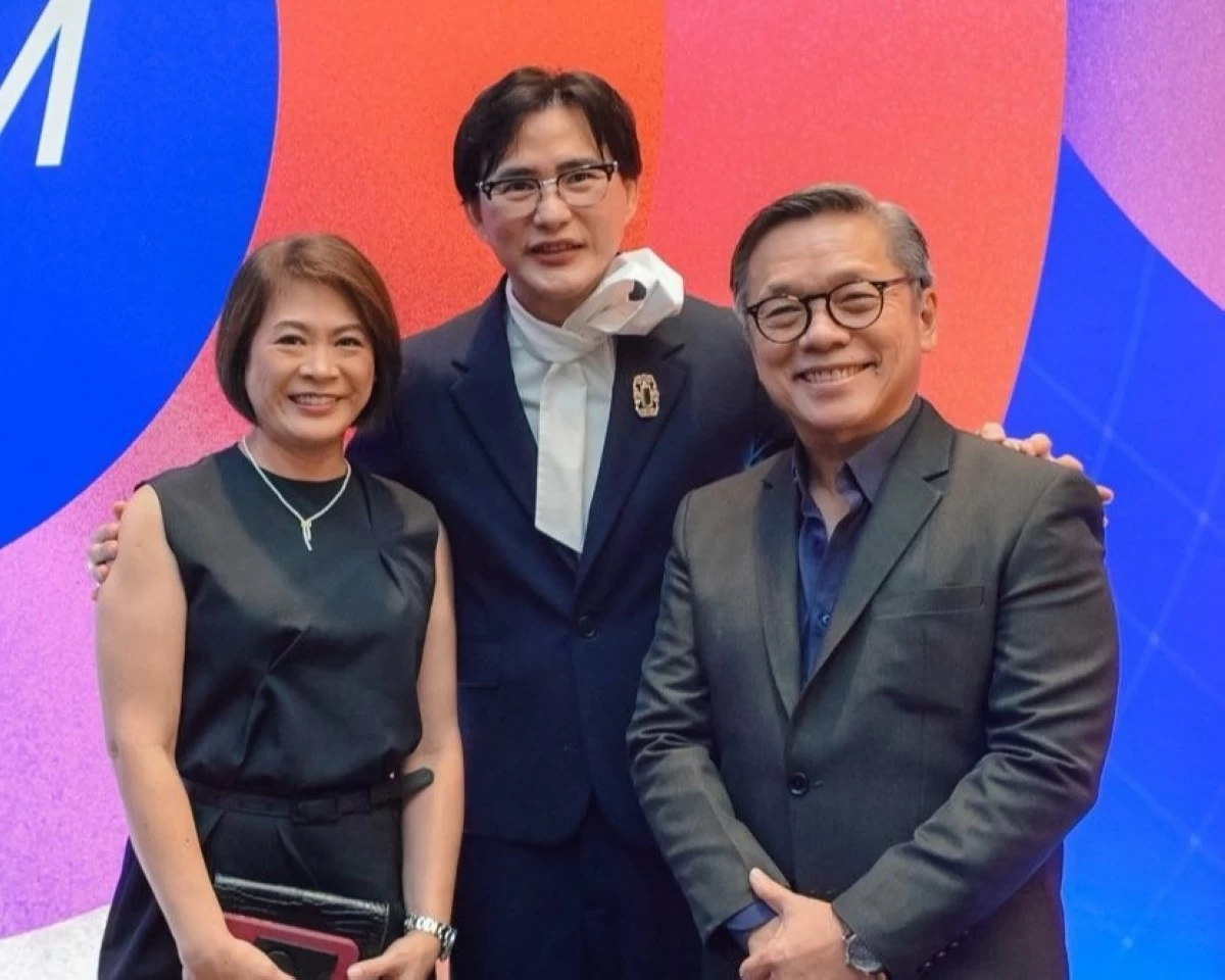Emelda Teng, Steven Tan, and Eric Teng