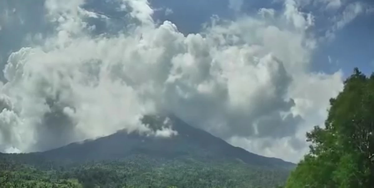 (PHIVOLCS FILE PHOTO)