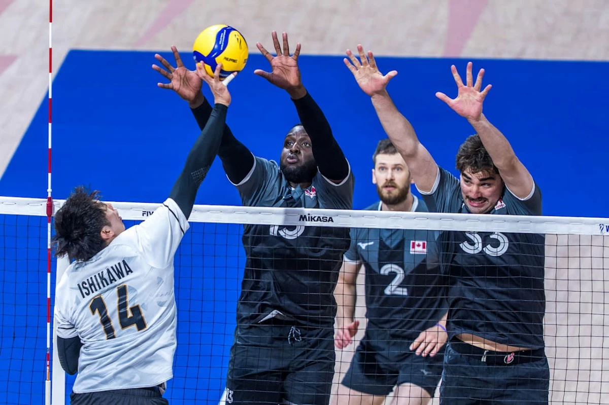 Japan absorbs its second straight loss to Canada. (Volleyball World)