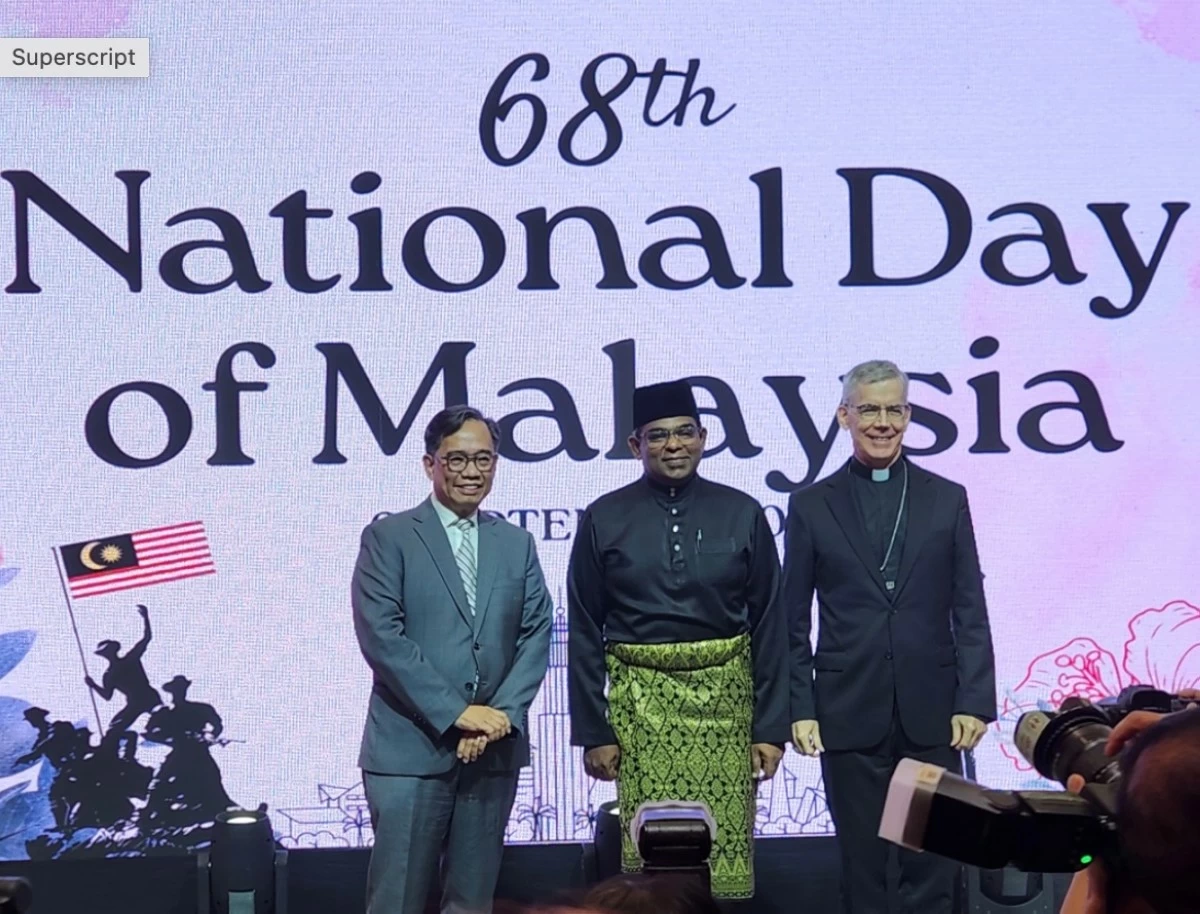 H.E. Dato’ Abdul Malik Melvin Castelino, Ambassador of Malaysia to the Republic of the Philippines is joined on stage  by Hon. Leo M. Herrera-Lim, Undersecretary for Migration Affairs of the Department of Foreign Affairs and Archbishop Charles John Brown, Apostolic Nuncio and Dean of the Diplomatic Corps

