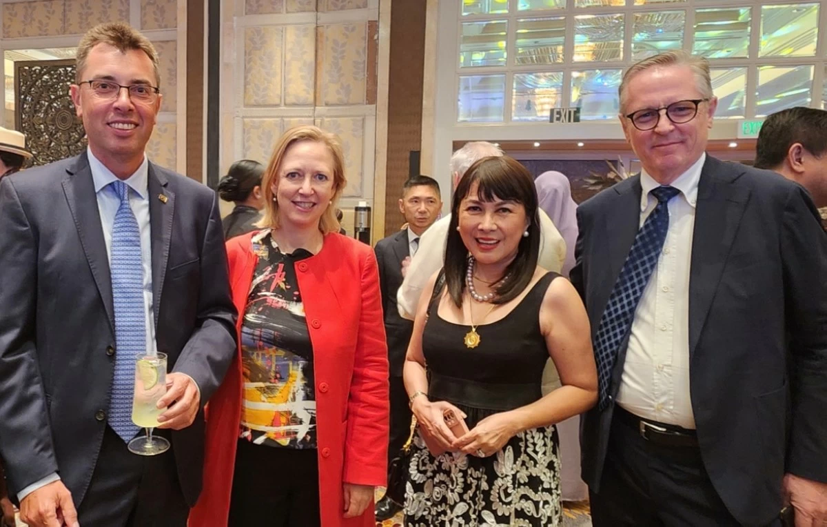 Ambassador Mariomassimo Santoro of European Union Embassy with Ambassador Anna Ferry of Sweden Embassy , Rayla Allertsen, Founder and CEO of  Global Educator U Creator and her spouse Buster Hermod Allertsen