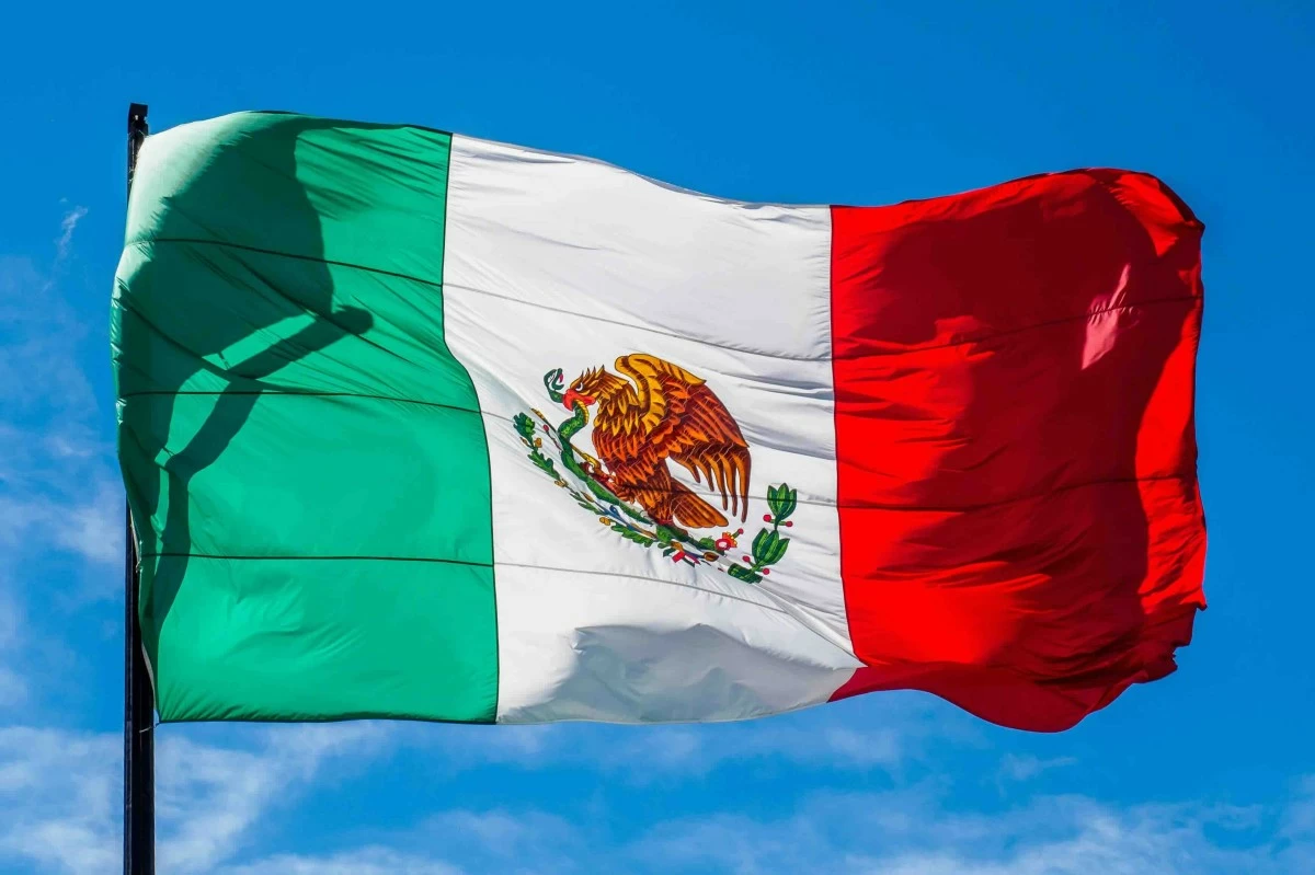 The Mexican flag (Photo from Unsplash)