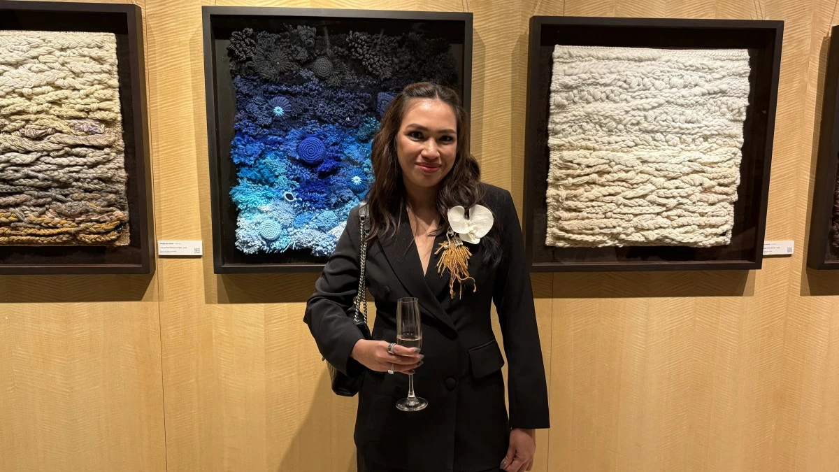 Maria Salvador and her art pieces