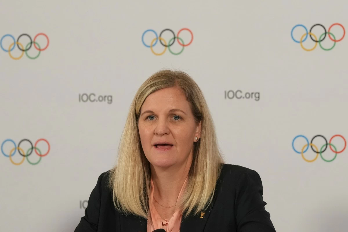 IOC President Kirsty Coventry attends a final press conference with Executive Board members after visiting Olympic and Paralympic Village and various venues in Milan, Italy, Friday, Sept. 19, 2025. (AP Photo/Antonio Calanni)