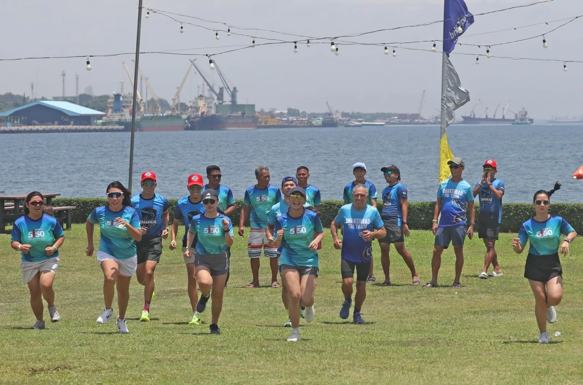 Participants train at DamosaLand
