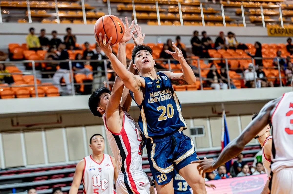 Jake Figueroa leads the NU Bulldogs against the UE Warriors. (UAAP Images)
