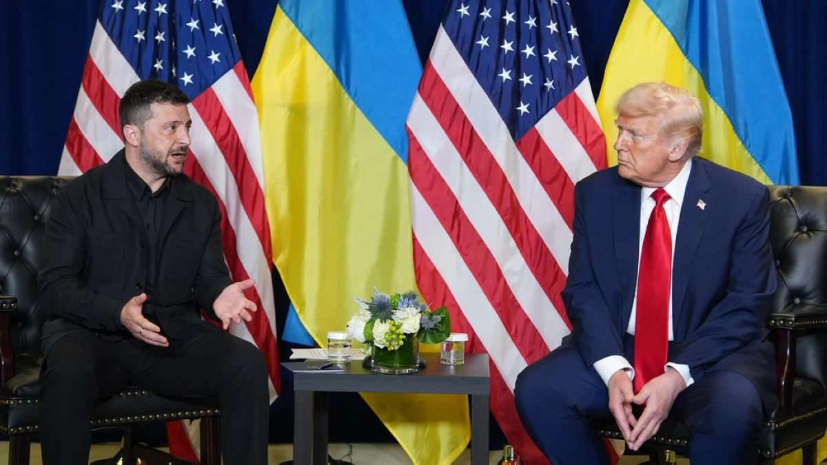President Donald Trump meets with Ukrainian President Volodymyr Zelenskyy during the United Nations General Assembly, Tuesday, Sept. 23, 2025, in New York. (AP Photo/Evan Vucci)