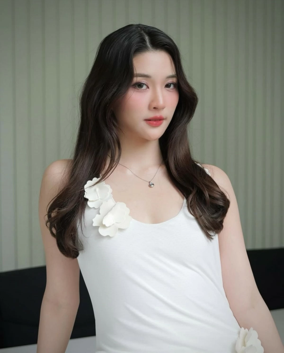  Ginny Natnicha Prateepnatsri (Instagram)