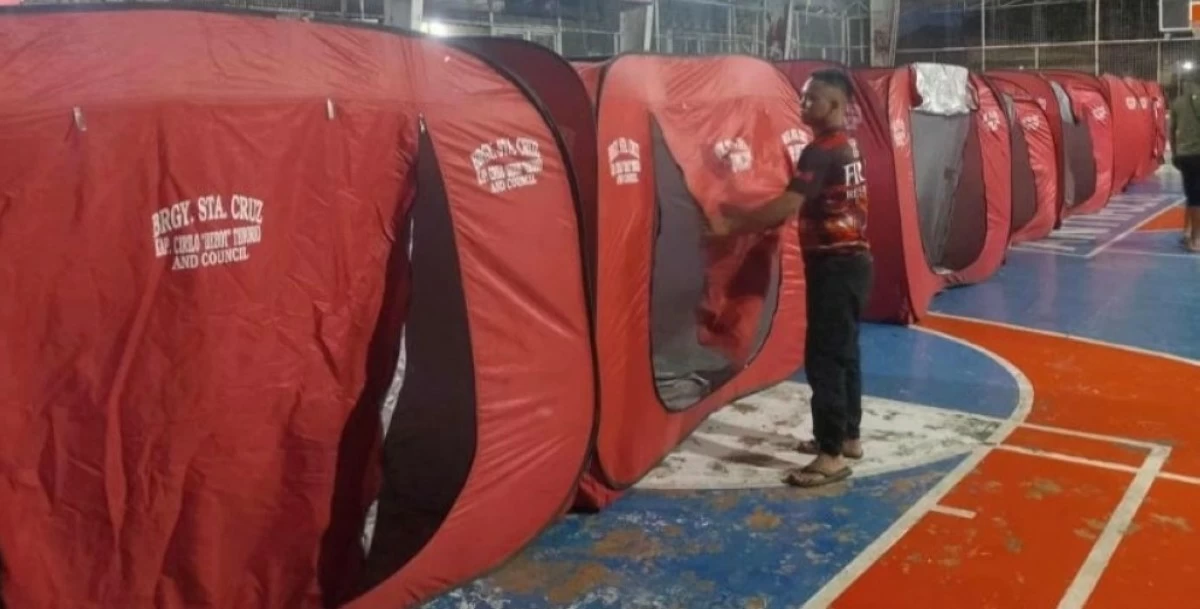 Modular tents have been set-up in a covered court in Barangay Sta. Cruz, Antipolo City
