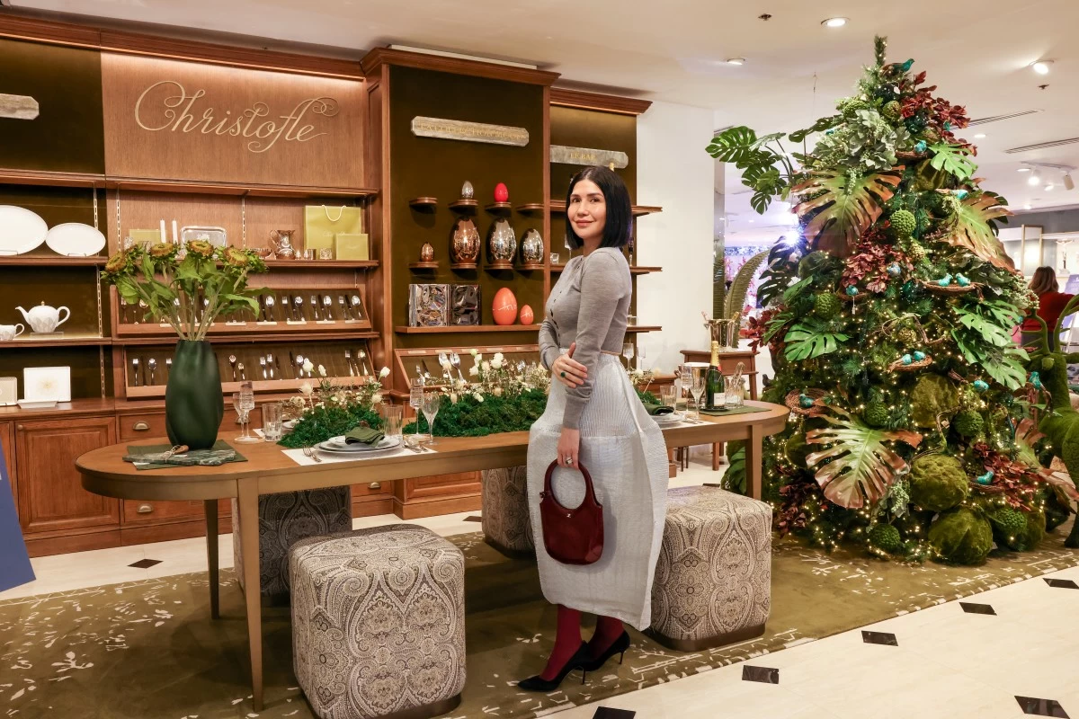 Pam Gonzales-Lopez's “A Floret Christmas in Woodland Whimsy”