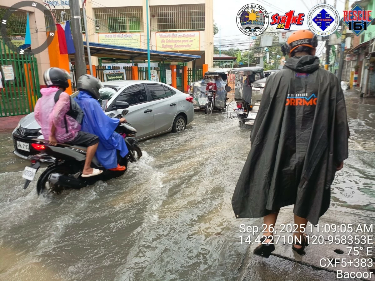 A flooded area along Mambog Road at 11:09 a.m. on Sept. 26 (Photo from the City Government of Bacoor/MANILA BULLETIN) 