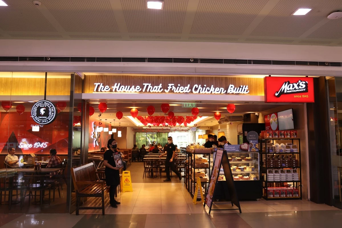 The brand’s first mall location, the Max’s Restaurant branch in SM North EDSA has been in the same spot since 1985. 