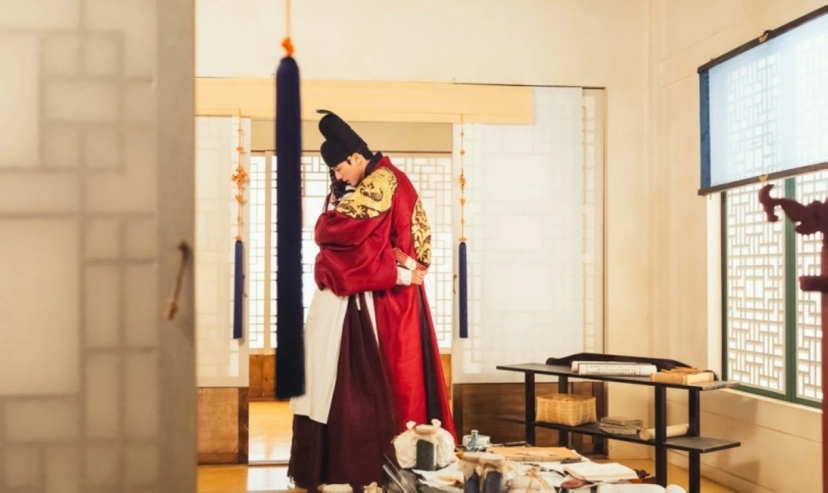 “Bon Appétit, Your Majesty” (tvN)