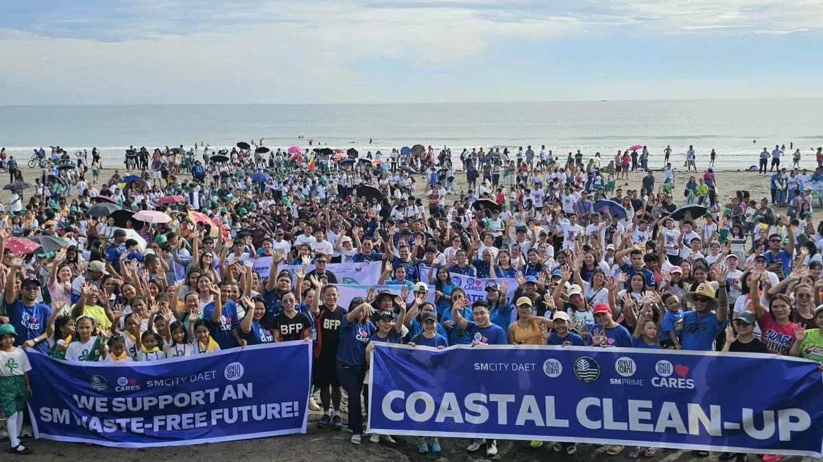 Bicolanos come together at SM City Daet to join the International Coastal Cleanup 2025, showcasing how small acts of service across communities can create a big impact for the environment.

