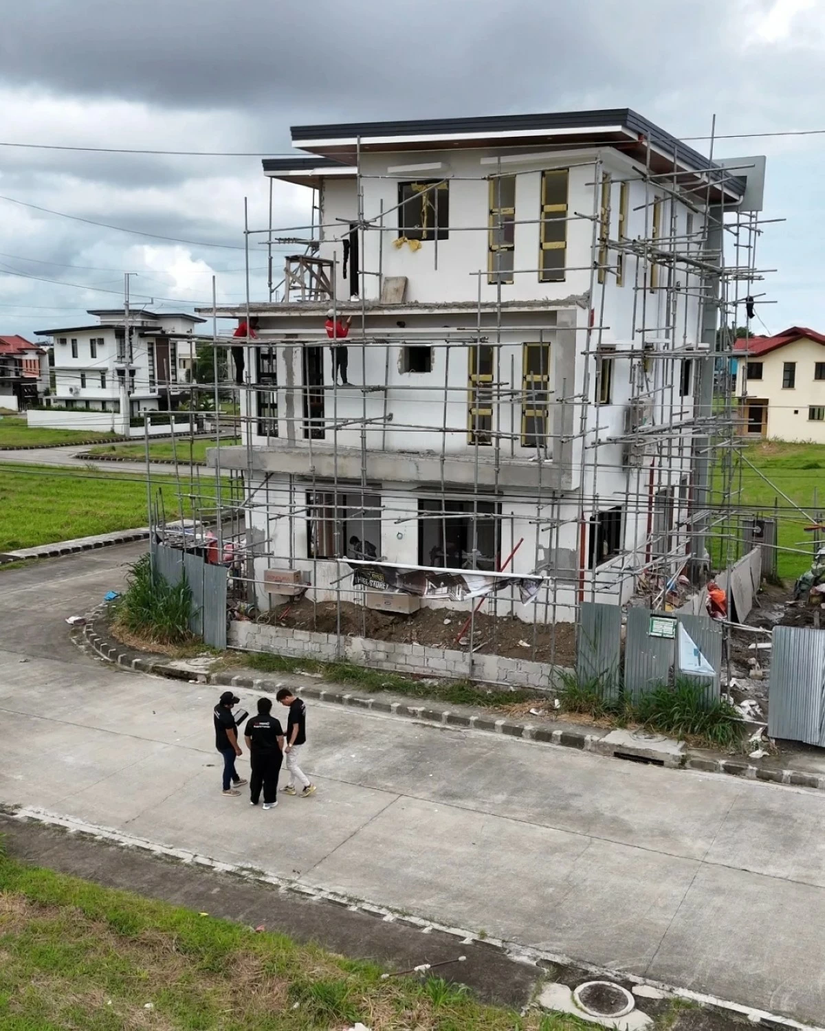 Third-party inspections are necessary to raise building construction standards.