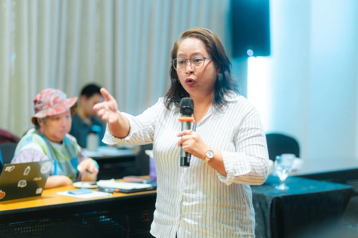 Dr. Hazel Palmares Villa during her Elements of Food Writing & Sensory Storytelling session
