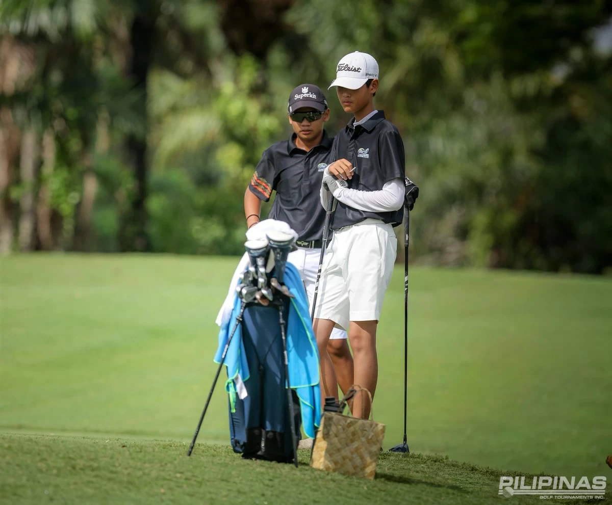 North smothers South in Four-ball, seizes 8-4 lead