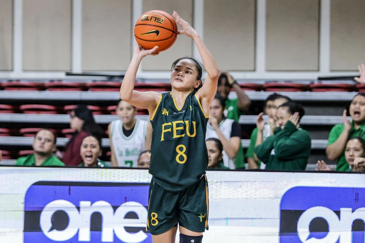 MJ Manguiat delivers back-to-back triples to help FEU notch its first win in UAAP Season 88. (UAAP Media)
