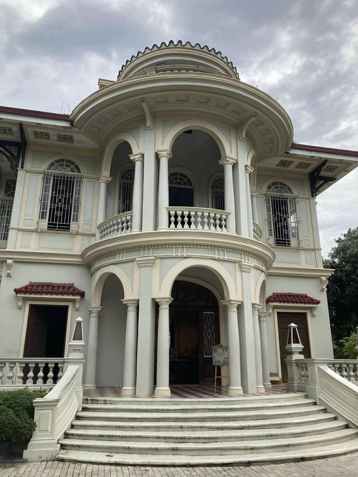 REPURPOSED HOME Molo Mansion has been converted to a store selling local products.