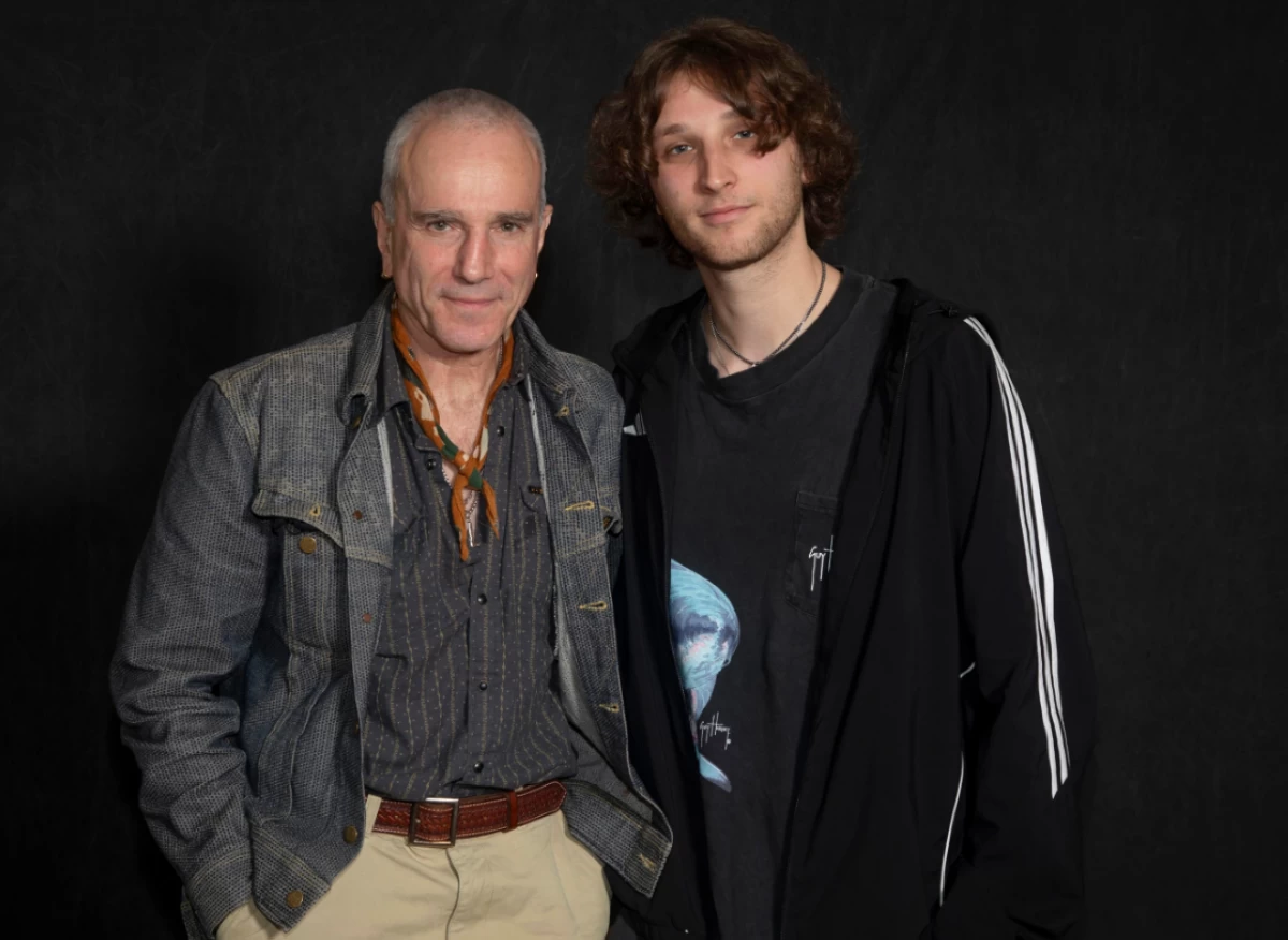 Daniel Day-Lewis, pulled out of retirement by his son, finds his acting fire still burns