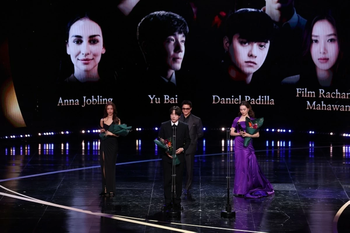 Outstanding Asian Star winners (Photo: SDA) 