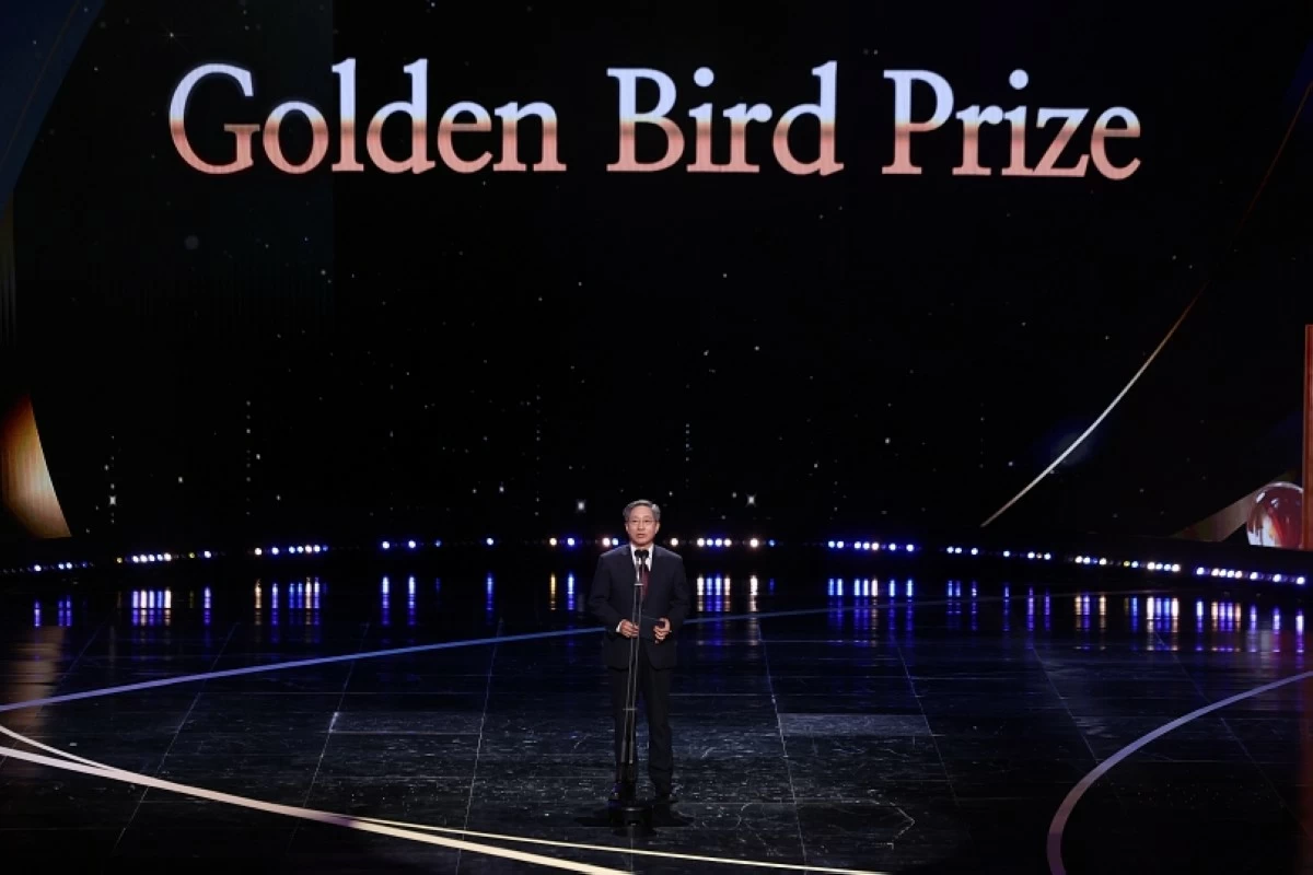 Announcement of the Golden Bird Prize winner (Photo: SDA) 