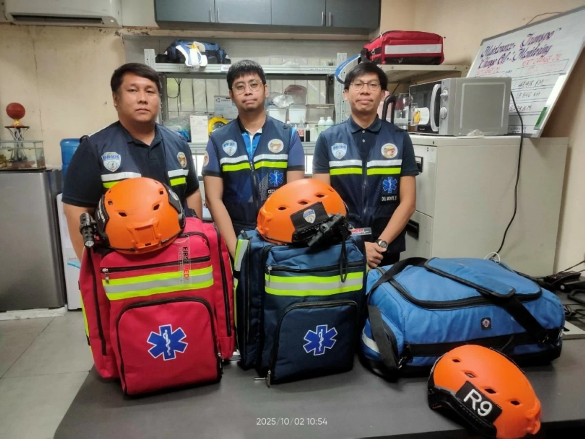 The Muntinlupa team deployed to Cebu (Photo from Mayor Biazon's Facebook account) 