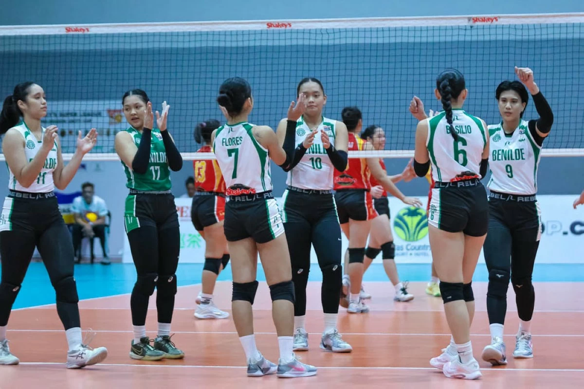 Lady Blazers torch Lady Stags